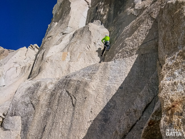 End of 3rd pitch of La Dame du Lac (© P. Gatta)