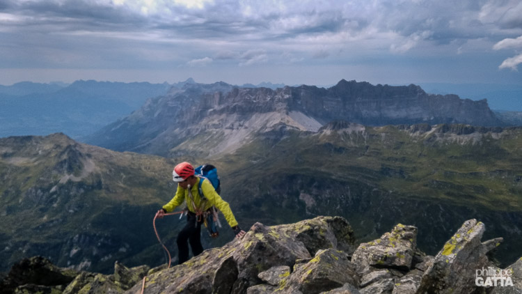 Reaching the top of Le Pouce (© P. Gatta)