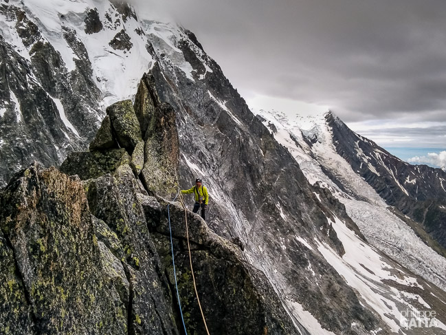 Summit of Aiguille du Peigne (© P. Gatta)