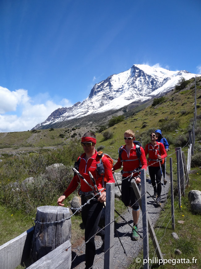 The team on the way back to Los Torres (© A. Gatta)