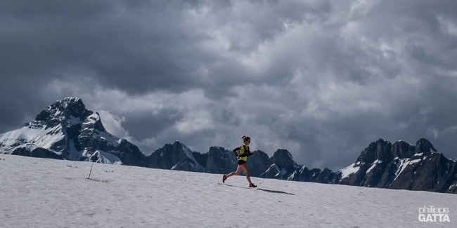 Lachat d'En Haut, Pointe Percée behind (© P. Gatta)