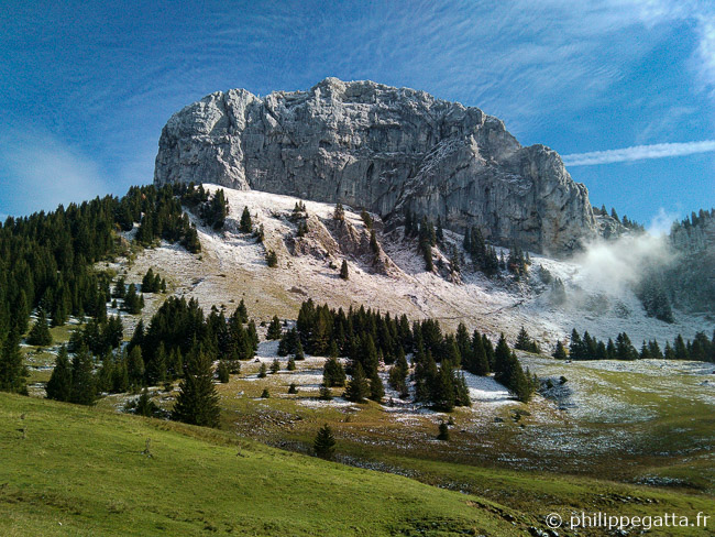 Roche Parnal seen from Chalet de Balme (© P. Gatta)
